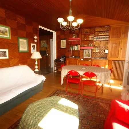 Sunlit Holiday With Fireplace In Saint-leonard Holiday home Anould